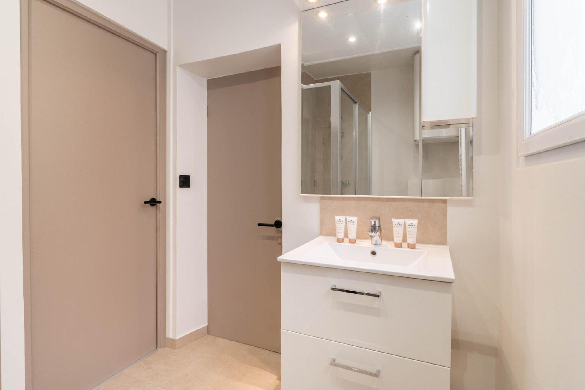Family Apartment In Paris Dış mekan fotoğraf